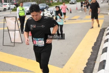 Runner Photo 4256361