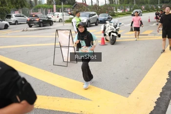 Runner Photo 4256363