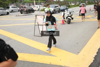 Runner Photo 4256377
