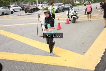 Runner Photo 4256381