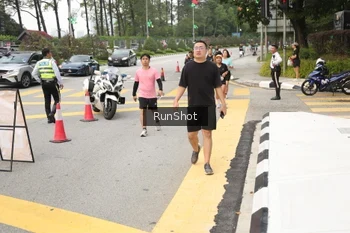 Runner Photo 4256387