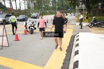 Runner Photo 4256392