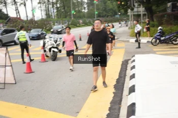 Runner Photo 4256395
