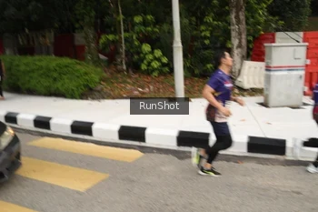 Runner Photo 4256400