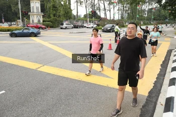 Runner Photo 4256417