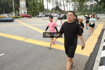 Runner Photo 4256418