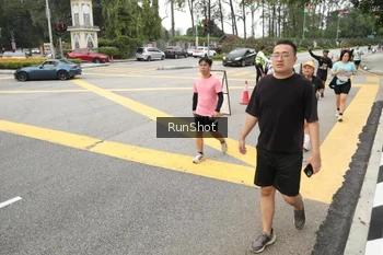Runner Photo 4256422