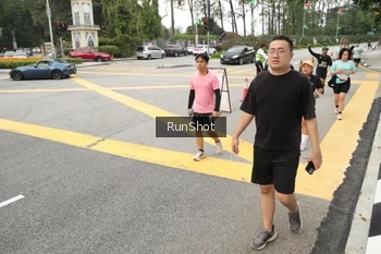 Runner Photo 4256425