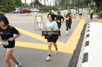 Runner Photo 4256428