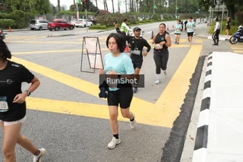 Runner Photo 4256431