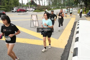 Runner Photo 4256434