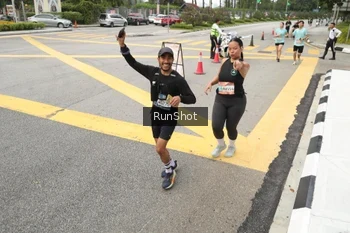 Runner Photo 4256437