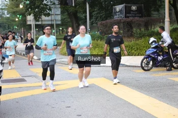 Runner Photo 4256438