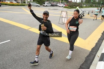 Runner Photo 4256446