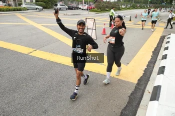 Runner Photo 4256451