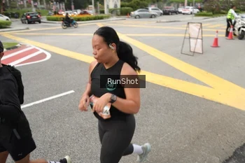 Runner Photo 4256453