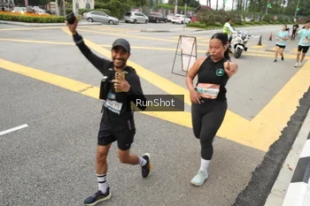 Runner Photo 4256457