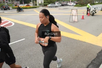 Runner Photo 4256462