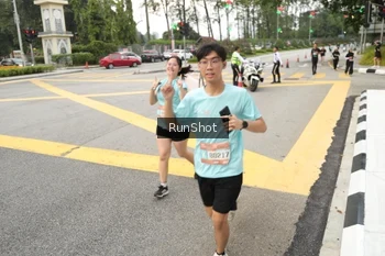 Runner Photo 4256469