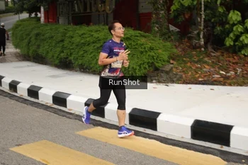 Runner Photo 4256478