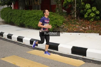 Runner Photo 4256480