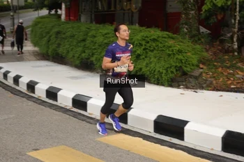 Runner Photo 4256486