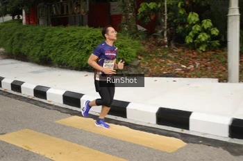 Runner Photo 4256488