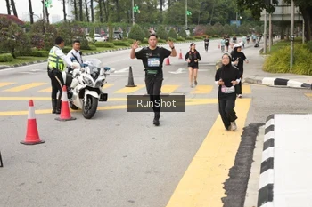 Runner Photo 4256490