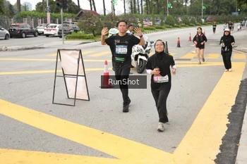 Runner Photo 4256509