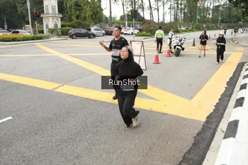Runner Photo 4256522