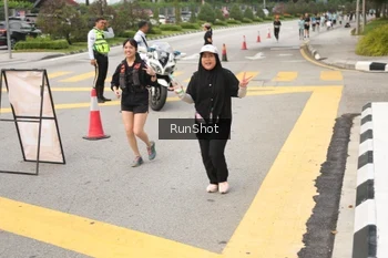 Runner Photo 4256540