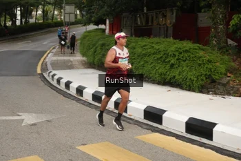 Runner Photo 4256551