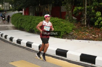 Runner Photo 4256552