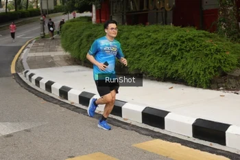 Runner Photo 4256556