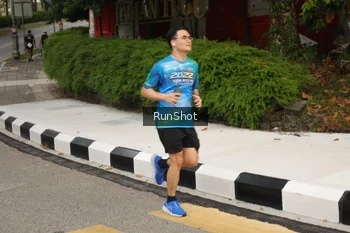 Runner Photo 4256567