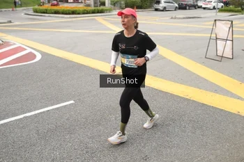 Runner Photo 4256576