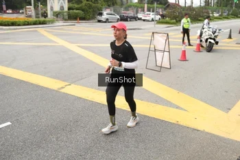 Runner Photo 4256577