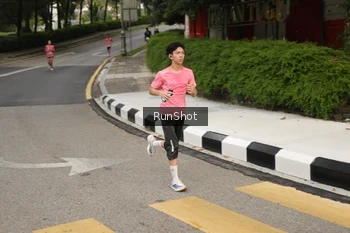 Runner Photo 4256579