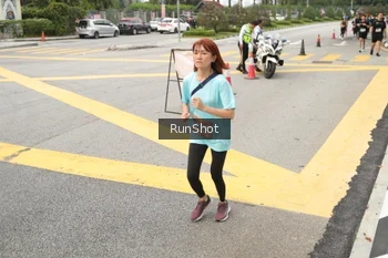 Runner Photo 4256590
