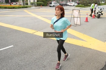 Runner Photo 4256600