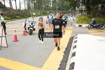 Runner Photo 4256607