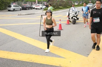 Runner Photo 4256617
