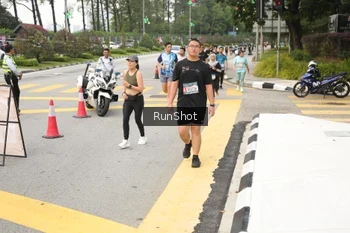Runner Photo 4256619
