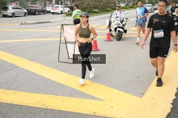Runner Photo 4256622
