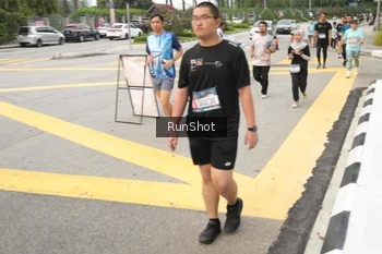 Runner Photo 4256624