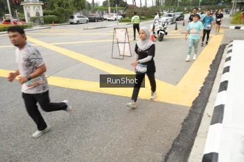 Runner Photo 4256655