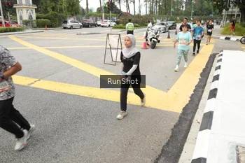 Runner Photo 4256660
