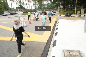 Runner Photo 4256661