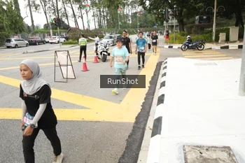 Runner Photo 4256664