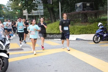 Runner Photo 4256695